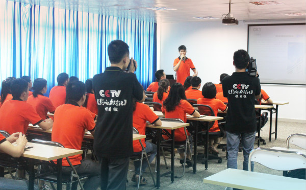 CCTV《影响力对话》栏目来访克林实业